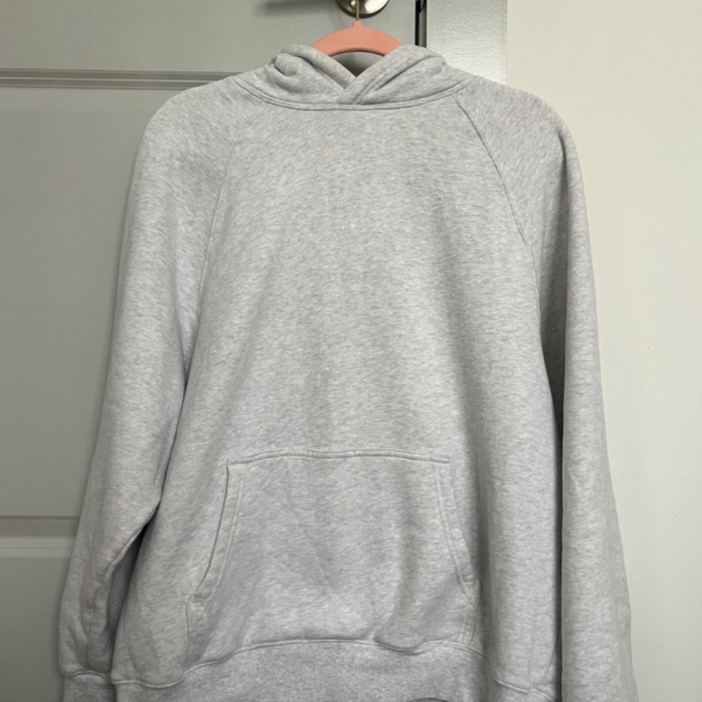 Aritzia Cozy Fleece Hoodie - Small